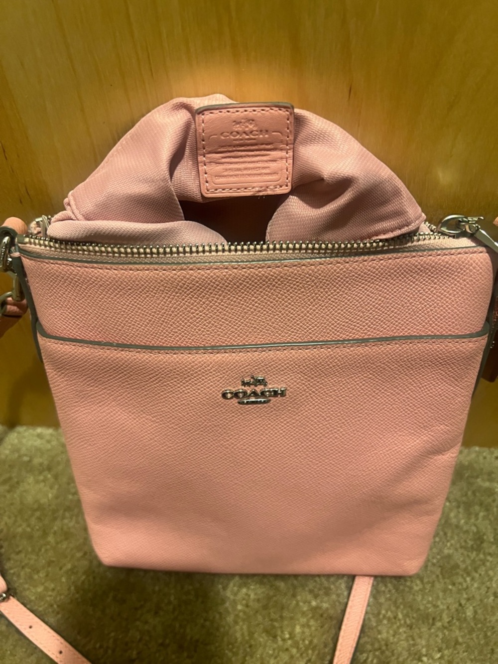 Coach Pink Crossbody Bag - Pebbled Leather - Picture 3 of 4